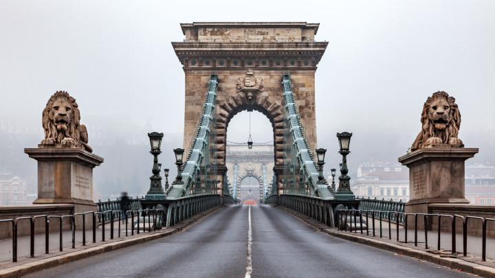 The Chain Bridge in Budapest, Hungary in atmospheric mist.
