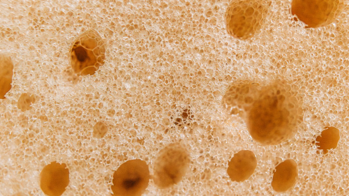 Közelkép a tisztítószivacsról